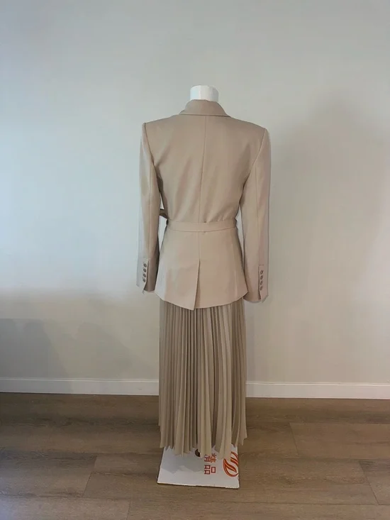 Simkhai Ambretta Dress - Picture 4 of 9